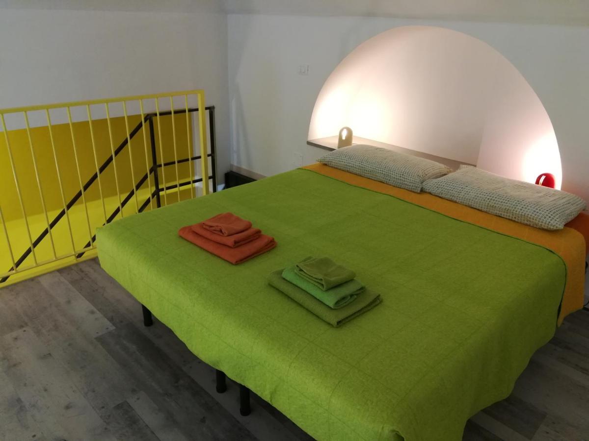 2 Lofts Guest House Турин Екстер'єр фото